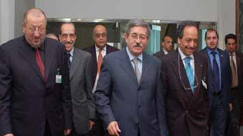 الحكومة اشترت سلما اجتماعيا كلفها غاليا ولم تجن ثماره