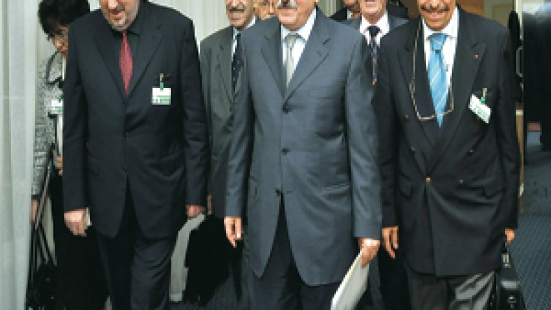 منظمة‭ ‬أرباب‭ ‬العمل‭ ‬والمقاولين‭ ‬تحذر‭ ‬من‭ ‬المحسوبية‭ ‬في‭ ‬منح‭ ‬الصفقات‭ ‬