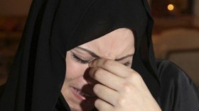بناتي رمز الاستقامة والأخلاق.. انحرفن بعدما سافر والدهن إلى الحج