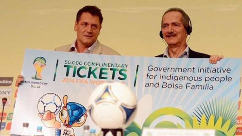 الروس والكوريون يُقبلون على تذاكر مباراة الجزائر ومافيا السوق السوداء تبدأ نشاطها