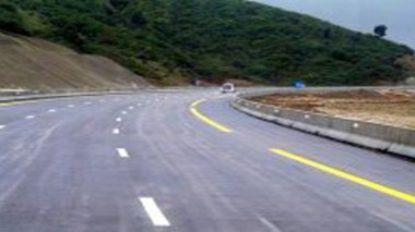 Grand projet structurant de la pénétrante autoroutière nord-sud : lancement officiel du tronçon Blida-Ghardaïa