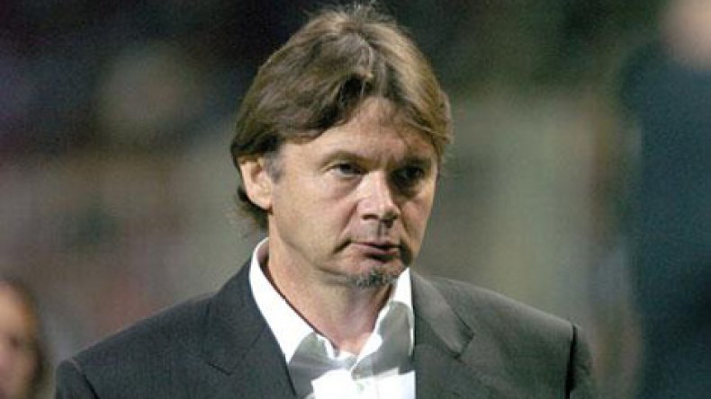 فيليب تروسيي مرشح لخلافة خاليلوزيتش