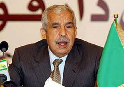 Libye : nouvelle défection dans l'entourage de Kadhafi