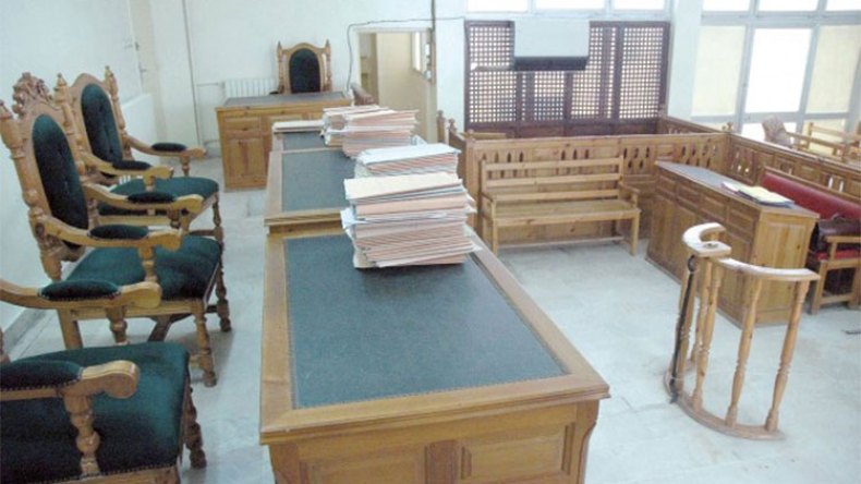 الحبس النافذ لشابين صوّرا فيديوهات بمستشفى في خنشلة