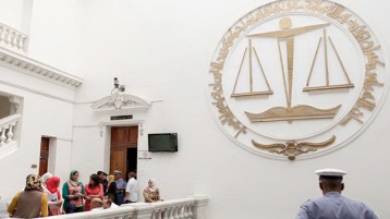 الطمّاع والكذّاب!