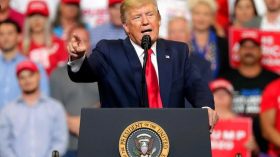 Résolution des crises: Trump salue les efforts déployés par l’Algérie