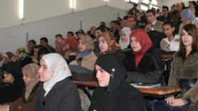 عقوبات للمستفيدين من منح دراسية بالخارج إذا لم يلتحقوا بالجزائر