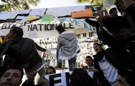 Le Cnes appelle à des solutions pour sauver l'année universitaire