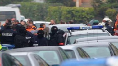 La France attend l'arrestation du tueur présumé qui se réclame d'Al-Qaïda