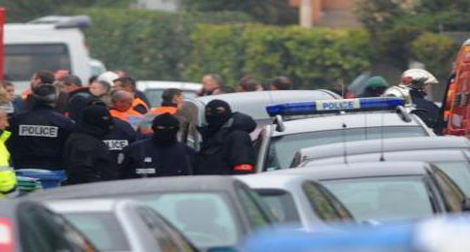 La France attend l'arrestation du tueur présumé qui se réclame d'Al-Qaïda