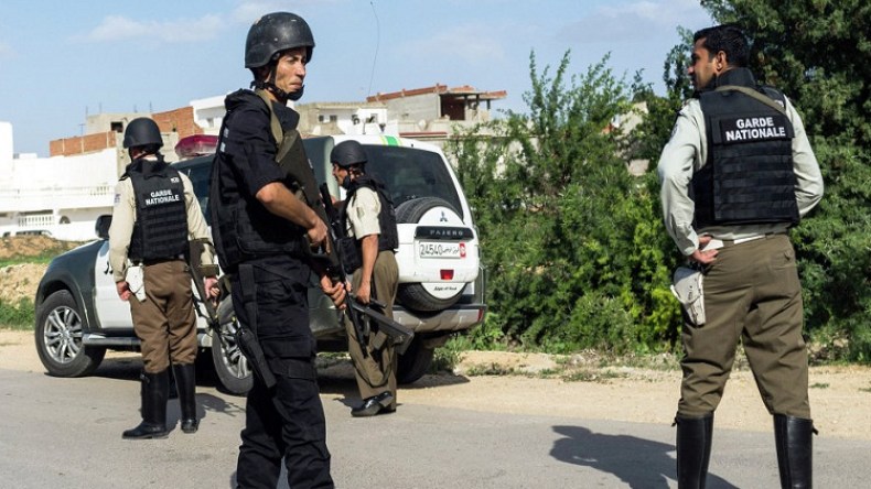 إطلاق نار على دورية أمنية في القصرين غربي تونس