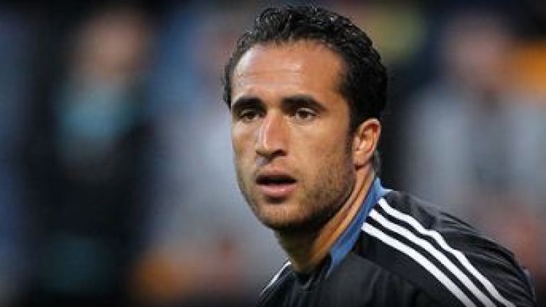 الحارس التونسي “القصراوي” يترك لانس الفرنسي محتجّا