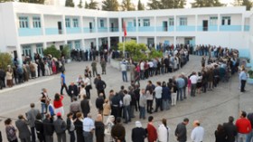 الجزائريون‭ ‬شركاء‭ ‬في‭ ‬ثورتنا‭ ‬بما‭ ‬عانوه‭ ‬في‭ ‬سجون‭ ‬بن‭ ‬علي