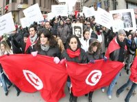 2011 : année du soulèvement populaire et de la transition démocratique en Tunisie