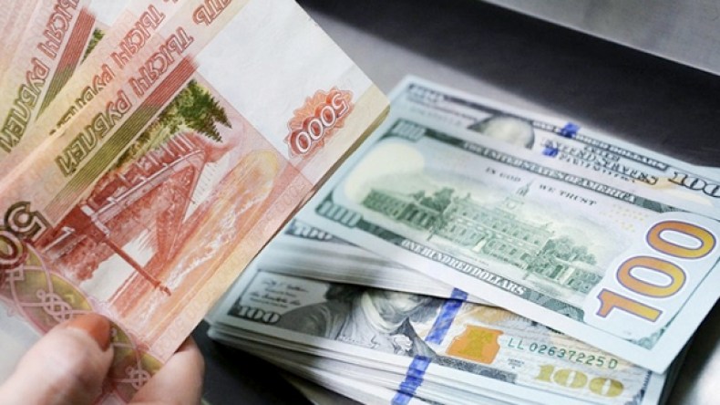 تراجع قيمة العملة التونسية في الأسواق الموازية بالوادي