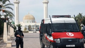سجن جزائريين حاولا اختطاف شرطية بتونس