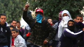 الاحتجاجات تجتاح تونس ومخاوف من انفجار اجتماعي جديد