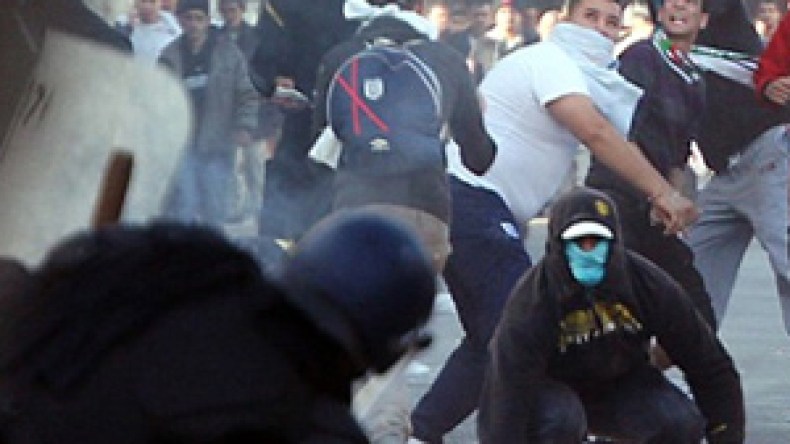 ارتفاع قتلى الاحتجاجات الشعبية بتونس إلى 20