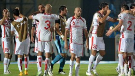 نسور قرطاج تسعى لفك عقدة البلد المنظم !