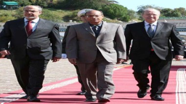 Nouvelle constitution tunisienne : les dirigeants de la coalition au pouvoir soulignent leur attachement au consensus