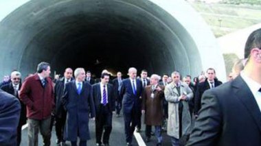 Effondrement au tunnel de Djebel El Ouahch à Constantine