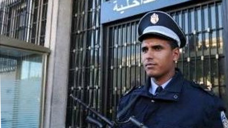 الأمن التونسي يوقف 3 جزائريين بتهمة الارتباط بالقاعدة