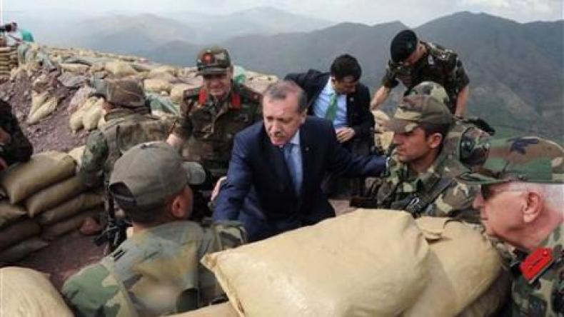 19 قتيلا في اشتباكات بين الجيش التركي والمتمردين الأكراد