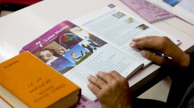 طلاب جزائريون يستعدون لتدريس “التركية” في الجزائر