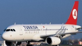 طائرة تركية تحط اضطراريا بمطار هواري بومدين