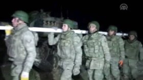 تركيا تنقل رفاة “سليمان شاه” من حلب السورية بعملية عسكرية