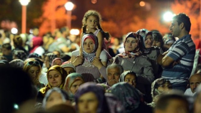 تركيا: إحياء الذكرى 14 لزلزال مرمرة المدمر