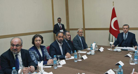 La conférence d’Istanbul déclare le CNS “représentant légitime” des Syriens