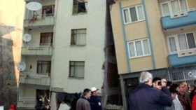 تركيا: كاميرات المراقبة تصور وقوع الزلزال