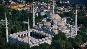 جزائريون يبحثون عن نسبهم في الأرشيف التركي بإسطنبول