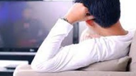 الجزائري‭ ‬يقضي‭ ‬ساعتين‭ ‬و43‭ ‬دقيقة‭ ‬في‮ ‬مشاهدة‭ ‬التلفزيون‭ ‬يوميا