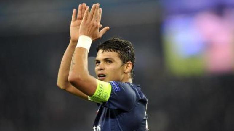 اللغة الفرنسية شرط لحمل شارة القائد