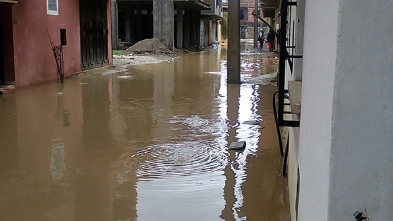 مواطنون يستغيثون ومسؤولو بلدية حمادي غائبون