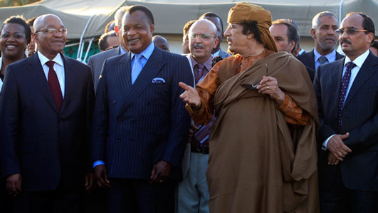 Libye : l'UA n'exécutera pas le mandat d'arrêt contre Kadhafi