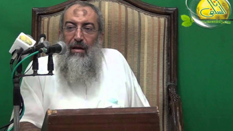 السلفيون‮ ‬تحالفوا‮ ‬مع‮ “‬الدولة‮ ‬العميقة‮” ‬لإسقاط‮ ‬مرسي‮ ‬قبل‮ ‬وصوله‮ ‬إلى‮ ‬قصر‮ ‬الرئاسة
