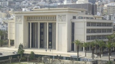Algeria workers’ union proposes to raise minimal wage to 28,000 DZ