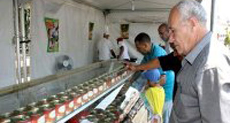 Des produits de 1ere nécessité à des prix ’plus bas’ que ceux des marchés au siège de l’UGTA