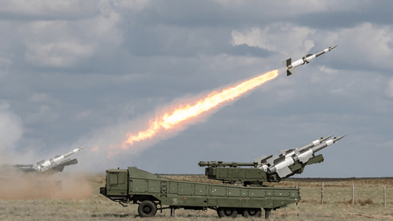 روسيا تستعرض قوتها بأكبر مناورات منذ الحرب الباردة