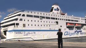 نجاة 800 راكب من موت محقق بباخرة “الطاسيلي2”