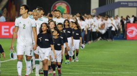 يشتكين من التحرّش ويتغزّلن بـ “بن سبعيني” و”ماندي”!؟