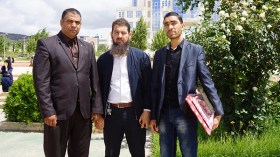 جامعة ابن خلدون تكرم صاحب وسام أحسن بحث تربوي عربي