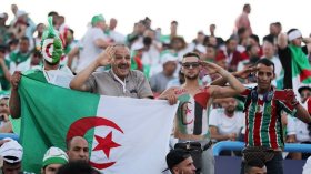 بلماضي ومحرز يدعوان الجمهور للحضور بِقوّة