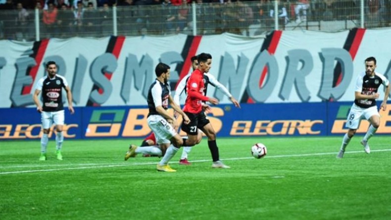 الفاف تُجبر الأندية على خوض مقابلتَين في الأسبوع