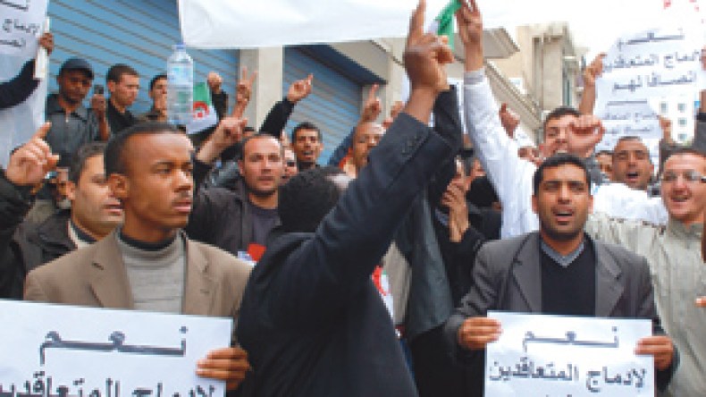 نقابات التربية تهدد :   تلبية المطالب أو مقاطعة البكالوريا