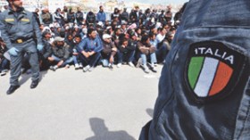 جزائريون يعيشون في مزابل إيطاليا من أجل وثائق الإقامة