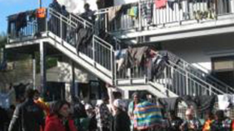 محاولة تمرد جماعي لجزائريين بمركز “الحراقة” بايطاليا